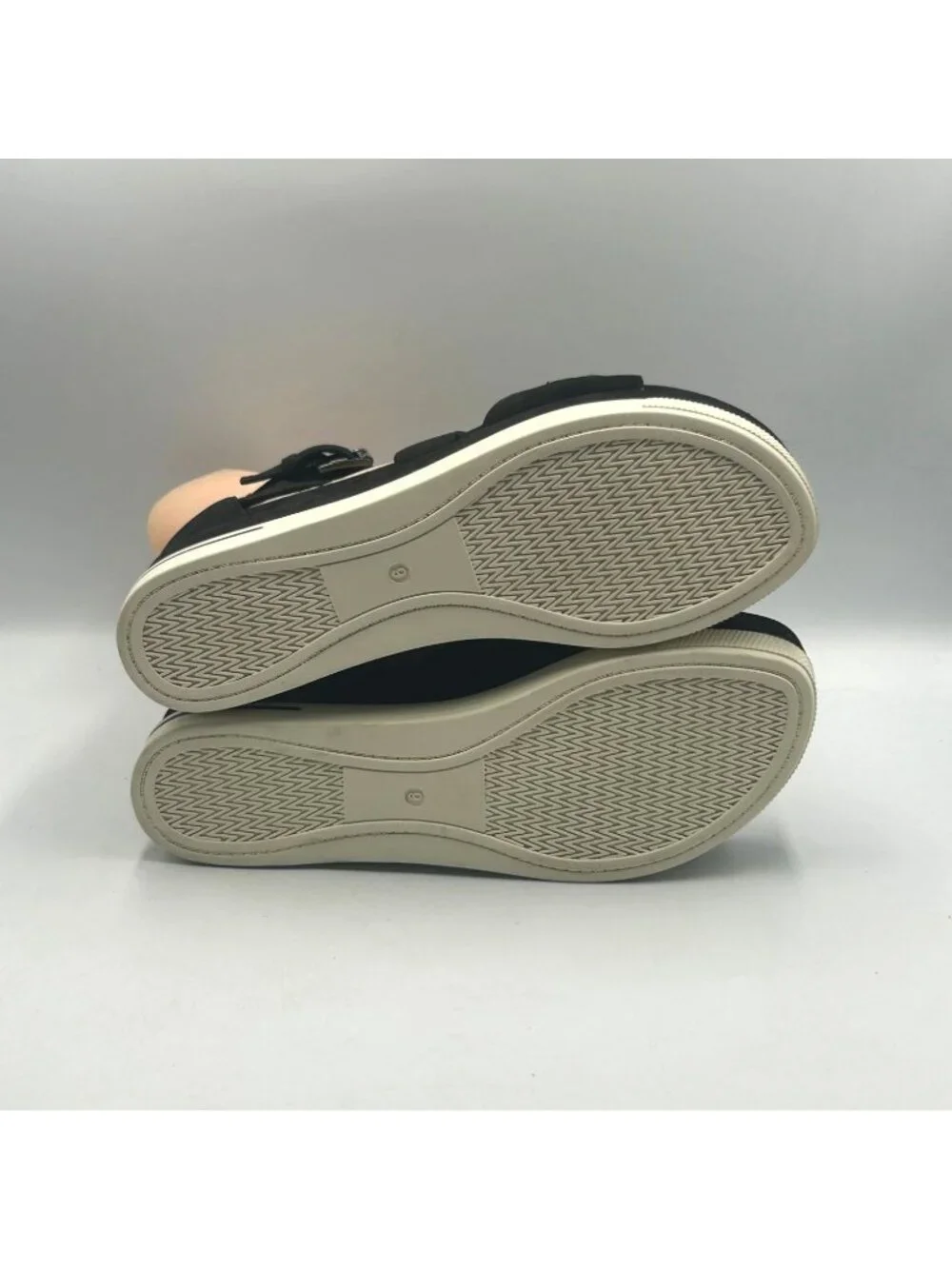 Eileen Fisher Women's Black Suede Strappy Boost Wedge Sandal Size 9 3760